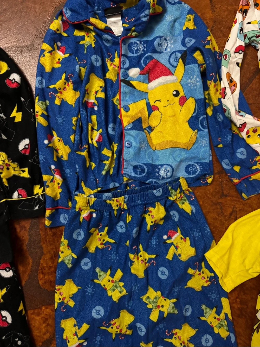 Kids pokemon, pikachu pajamas size 8